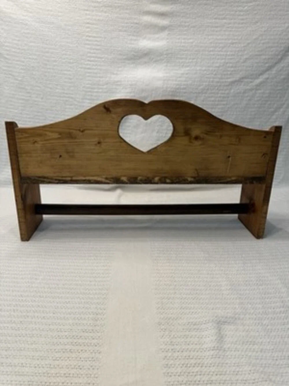 Vtg Solid Wood Wall Shelf Quilt Rack Hanging Bar  37.5” Heart Cutout Cottagecore
